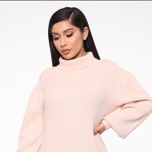 NWOT Fashion Nova Turtleneck Ribbed Sweater Blush